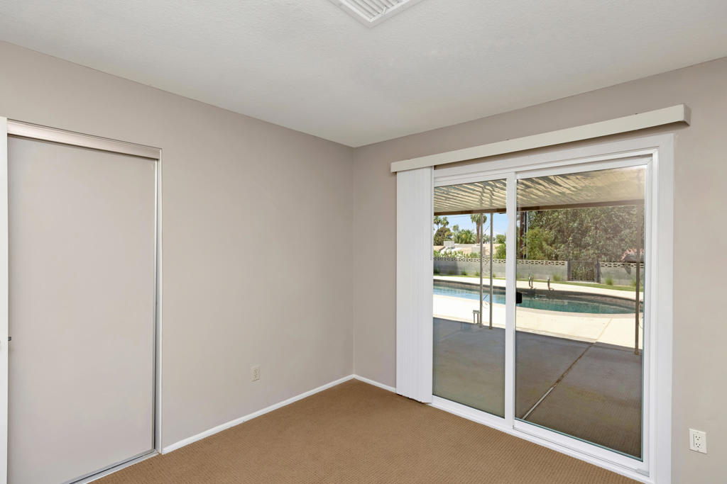 72896 Tamarisk Street Property Photo 14