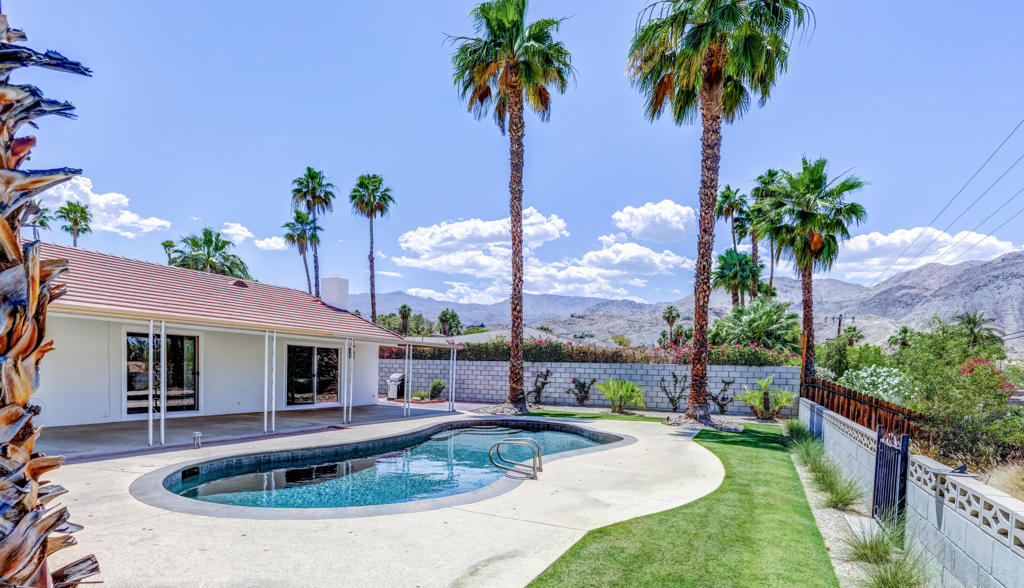 72896 Tamarisk Street Property Photo 24