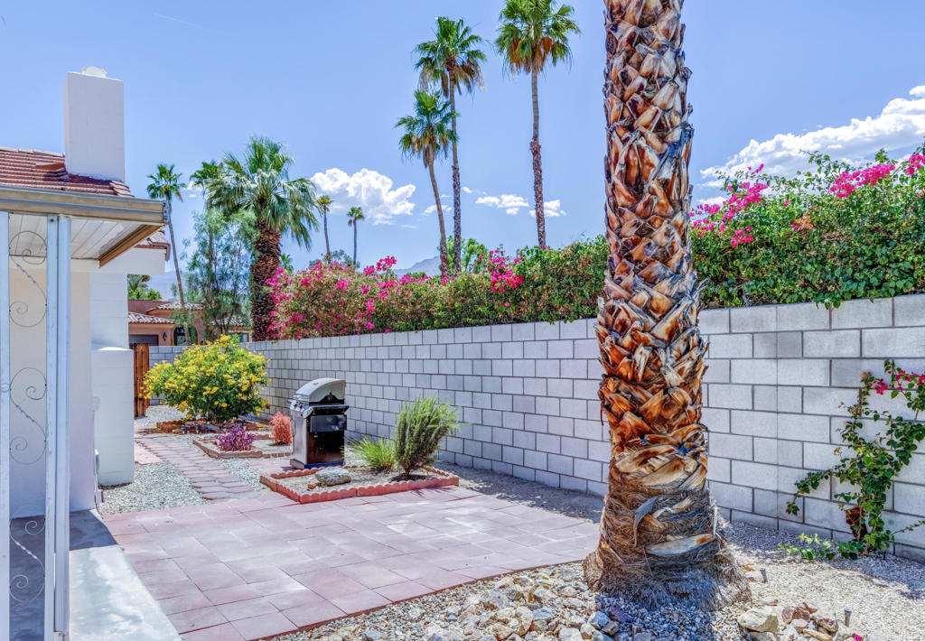 72896 Tamarisk Street Property Photo 29