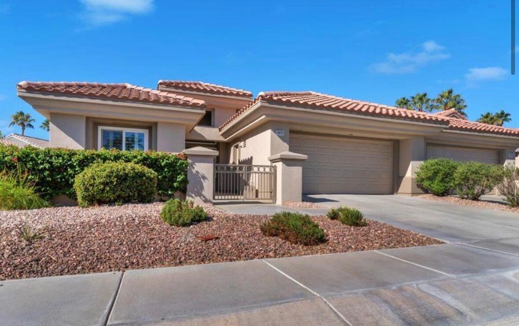 38635 Orangecrest Road Property Photo 1