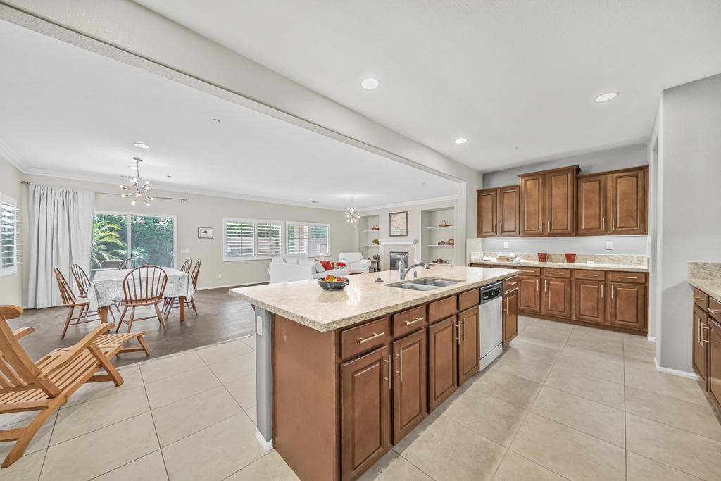 42210 Summit Way Property Photo 12