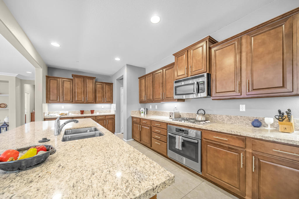 42210 Summit Way Property Photo 15
