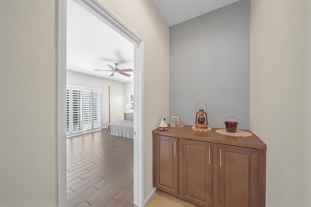 42210 Summit Way Property Photo 37