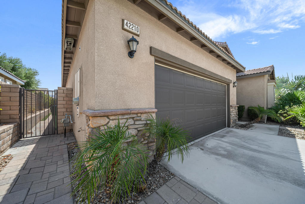 42210 Summit Way Property Photo 46