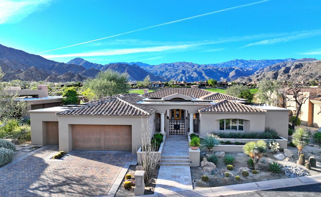 74337 Desert Bajada Trail Property Photo 4