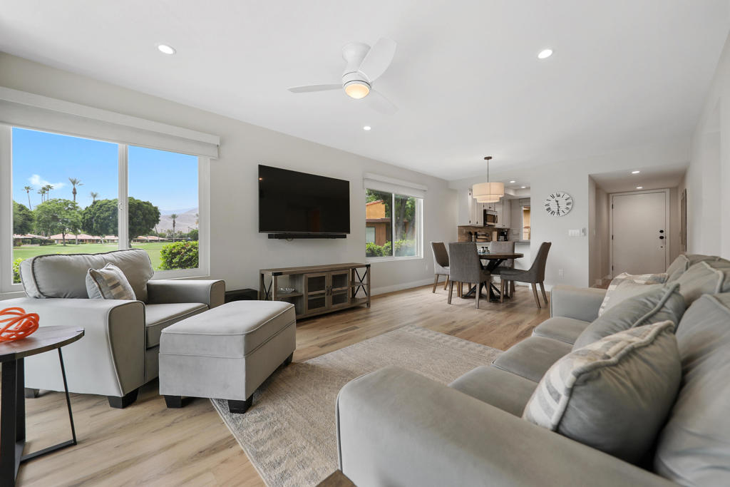 5 La Cerra Circle Property Photo 3