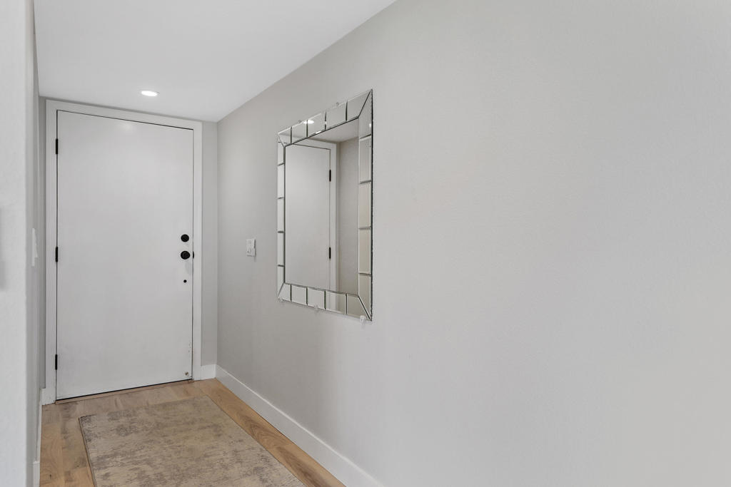 5 La Cerra Circle Property Photo 10