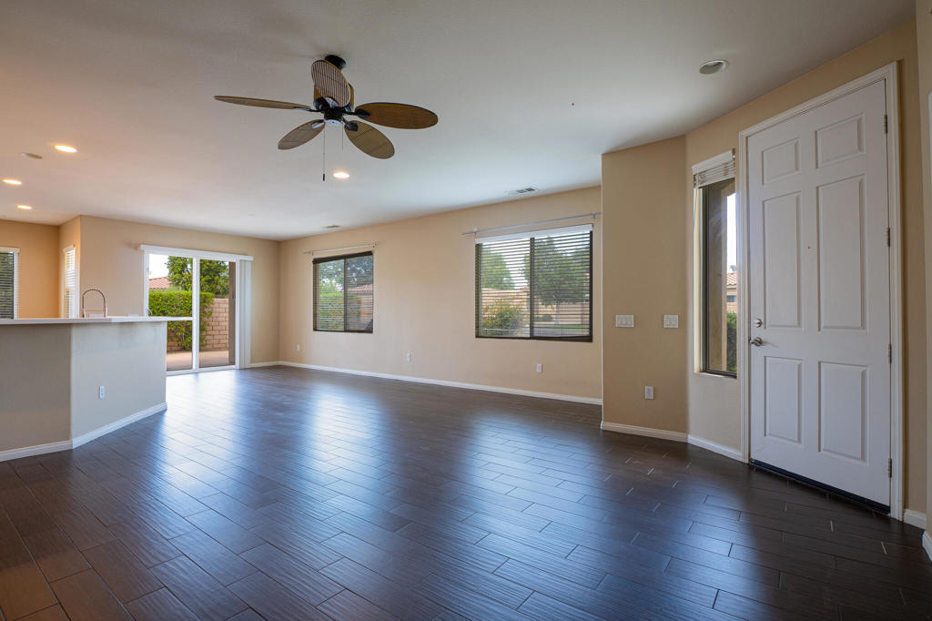 82013 Cochran Drive Property Photo 5