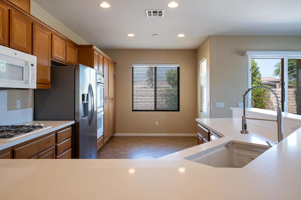 82013 Cochran Drive Property Photo 9