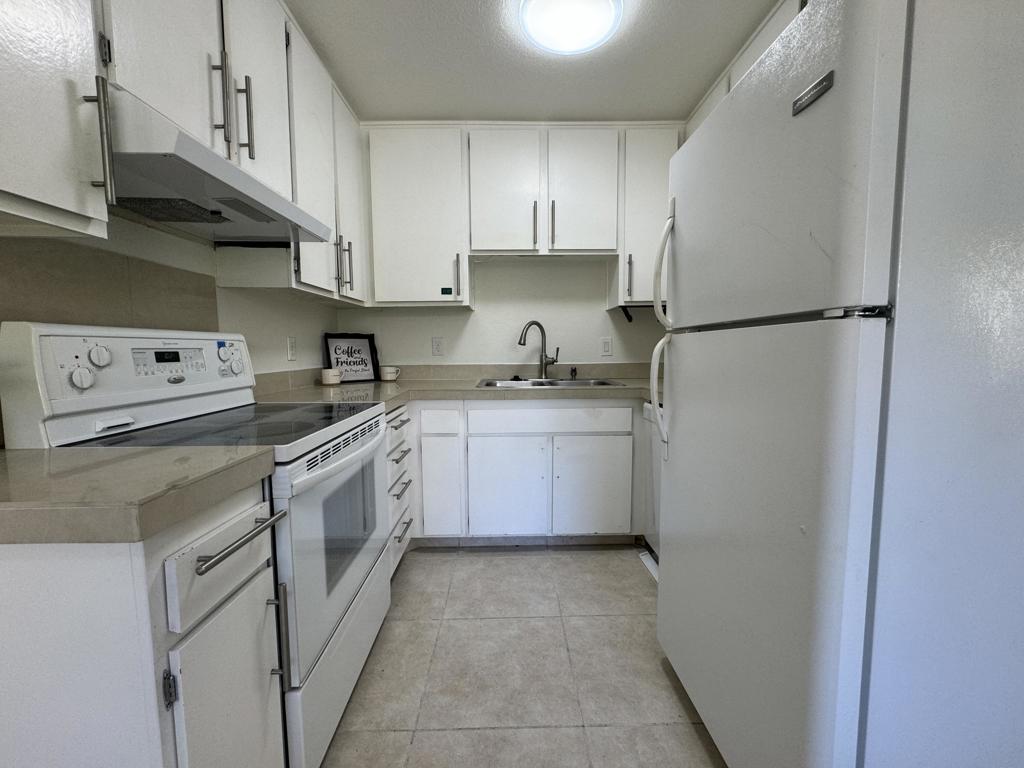 473 W Bradshaw Lane 10 Property Photo 13