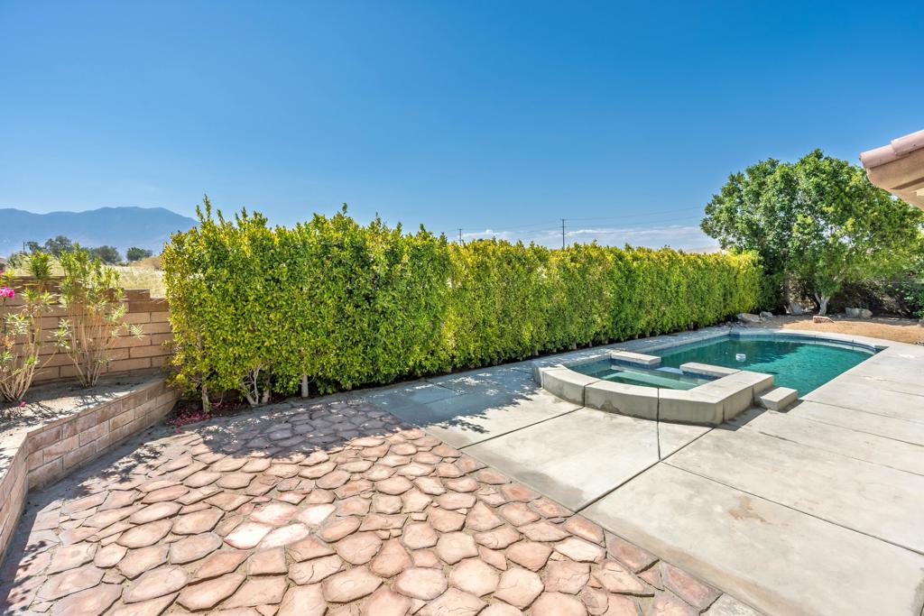 139 Saint Thomas Place Property Photo 6