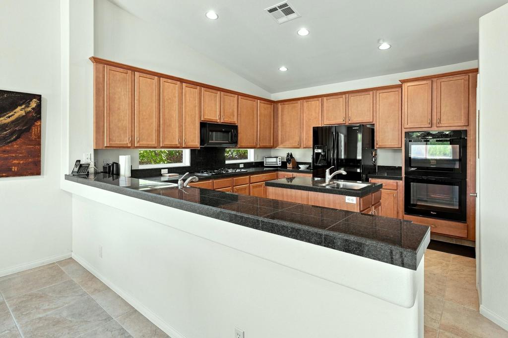 139 Saint Thomas Place Property Photo 17