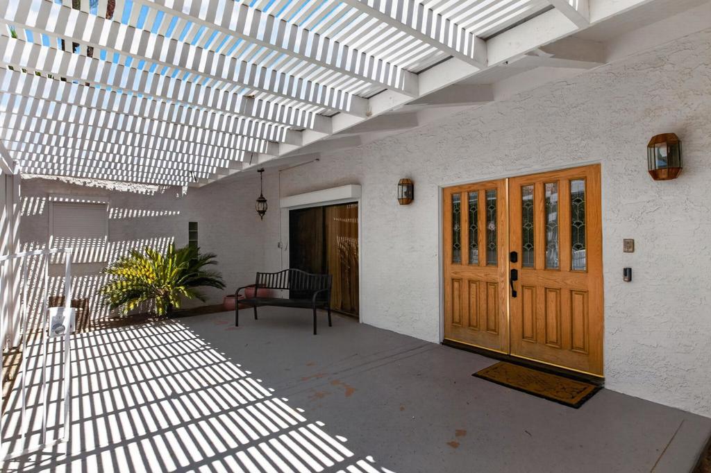 70325 Mottle Circle Property Photo 4