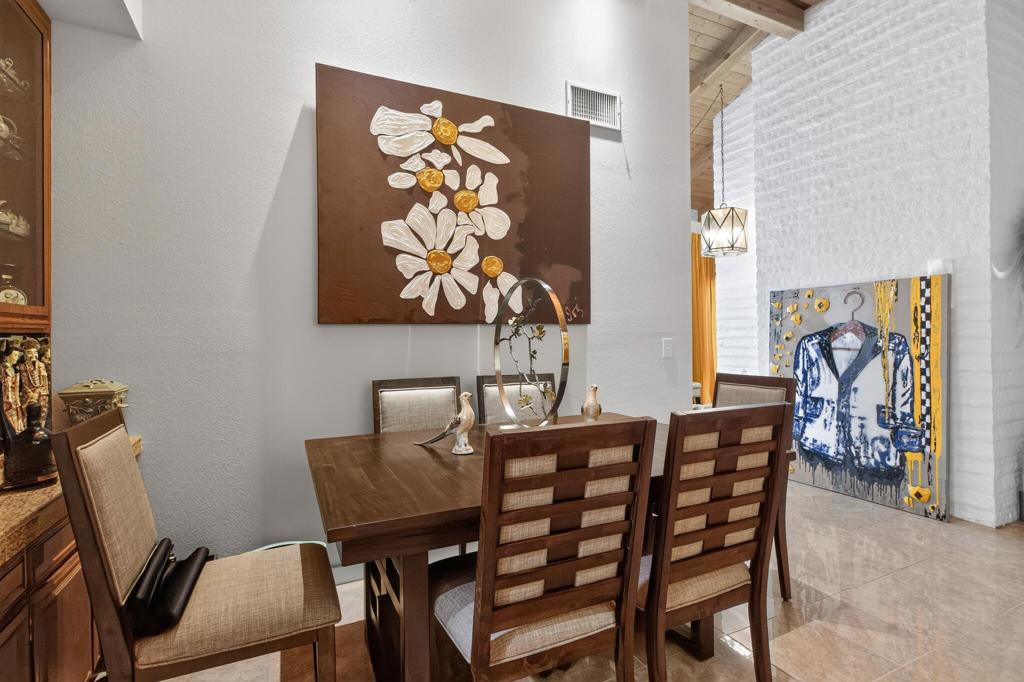 70325 Mottle Circle Property Photo 8