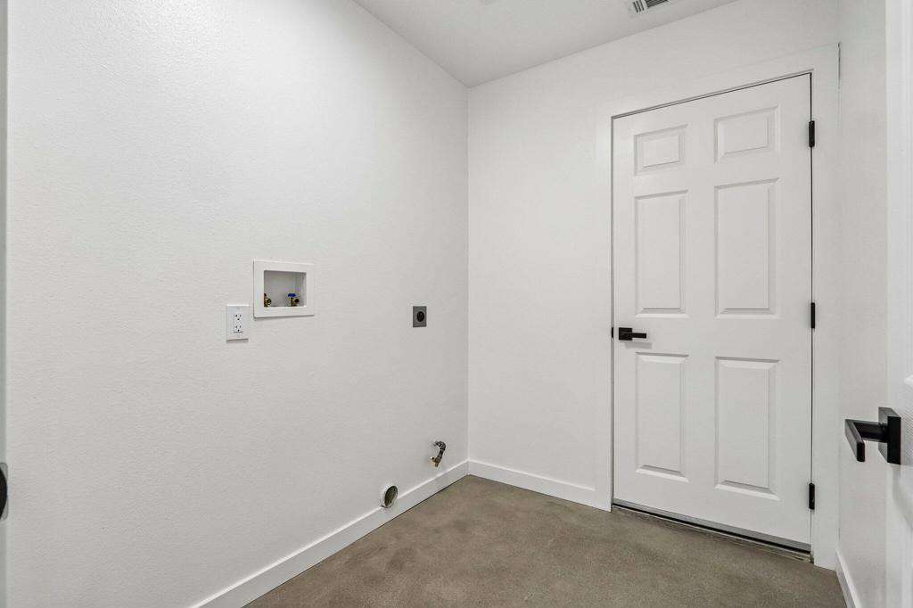 1941 Marguerite Street Property Photo 13