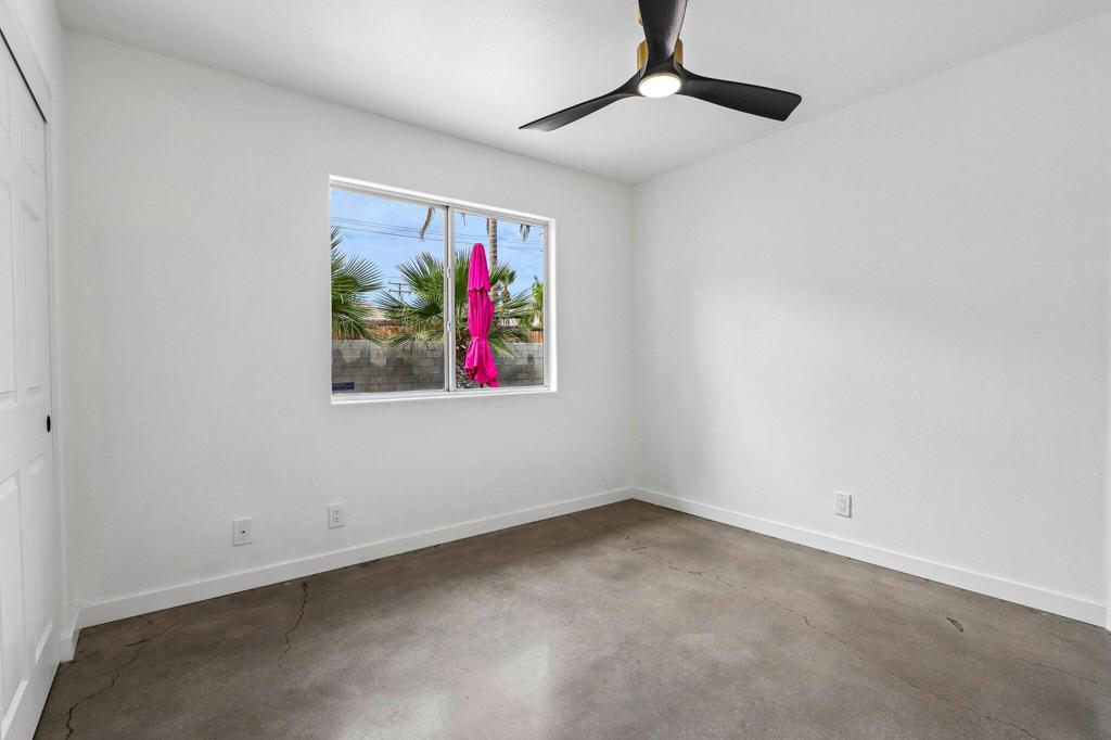 1941 Marguerite Street Property Photo 16