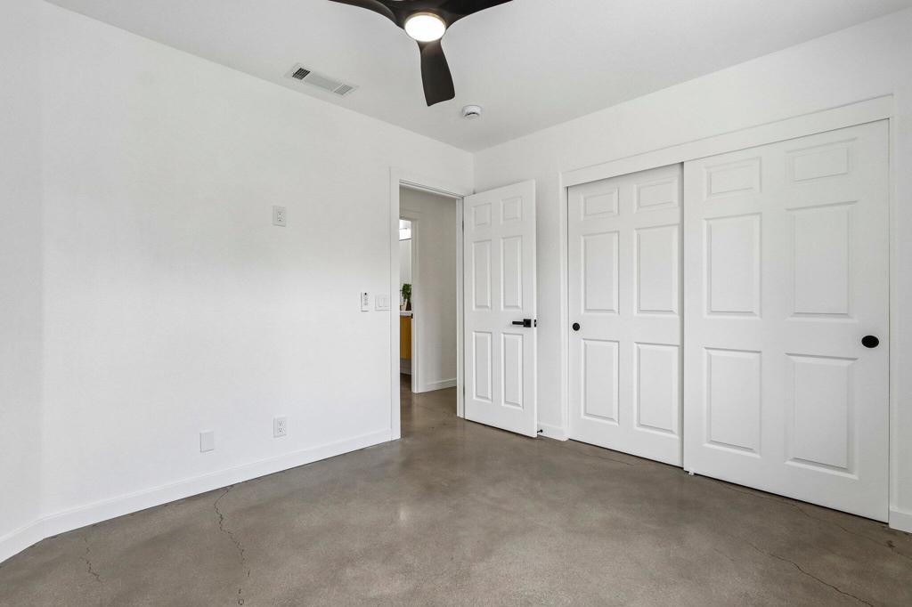 1941 Marguerite Street Property Photo 17