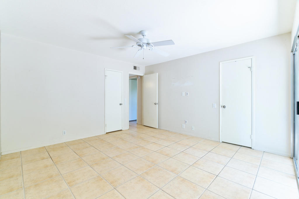 1353 Sunflower Circle N Property Photo 10