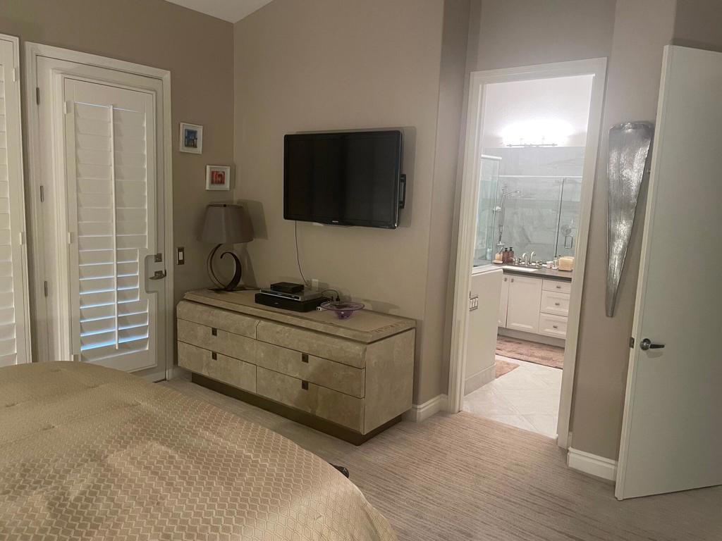 47055 Via Lorca Property Photo 7