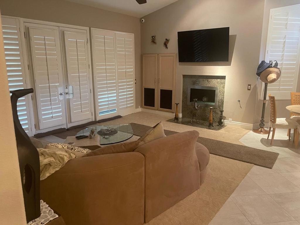 47055 Via Lorca Property Photo 10
