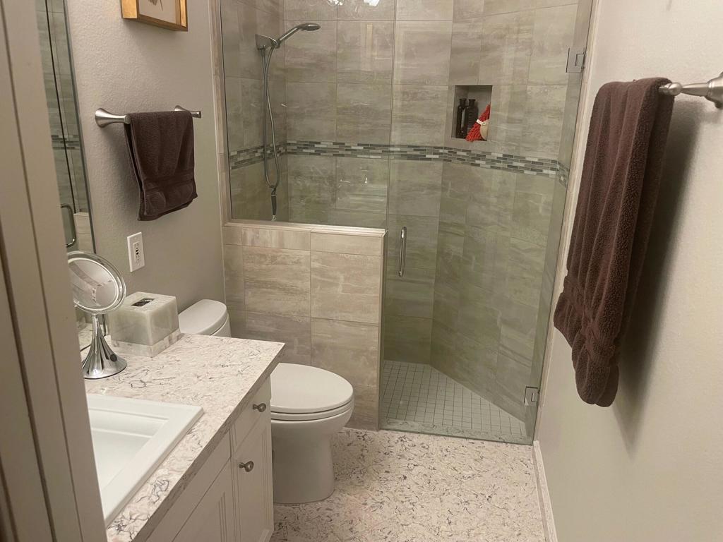47055 Via Lorca Property Photo 13