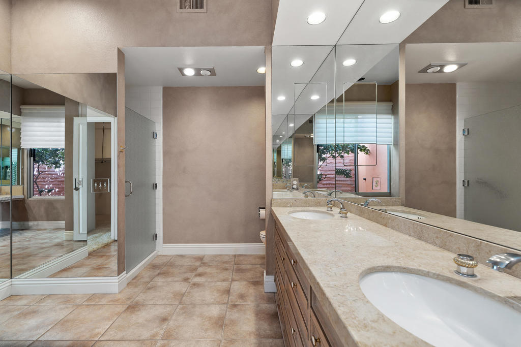 47200 El Agadir Circle Property Photo 17