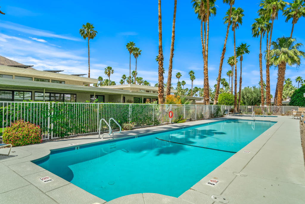 2162 S La Paz Way Property Photo 47