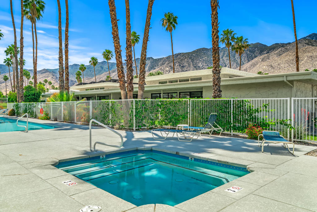 2162 S La Paz Way Property Photo 48