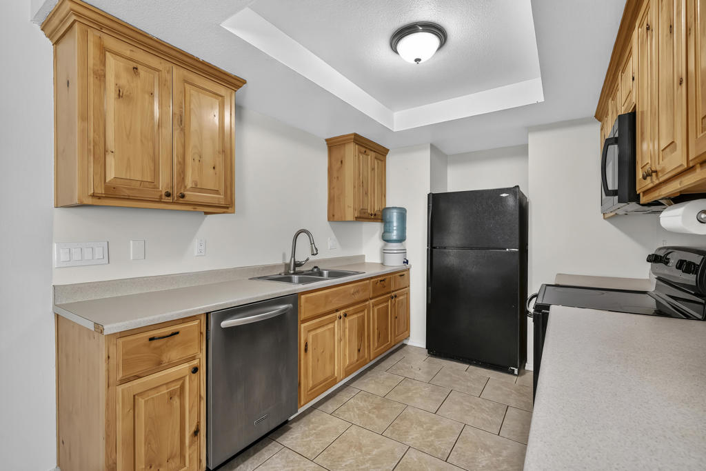 57361 Saint Marys Drive Property Photo 18
