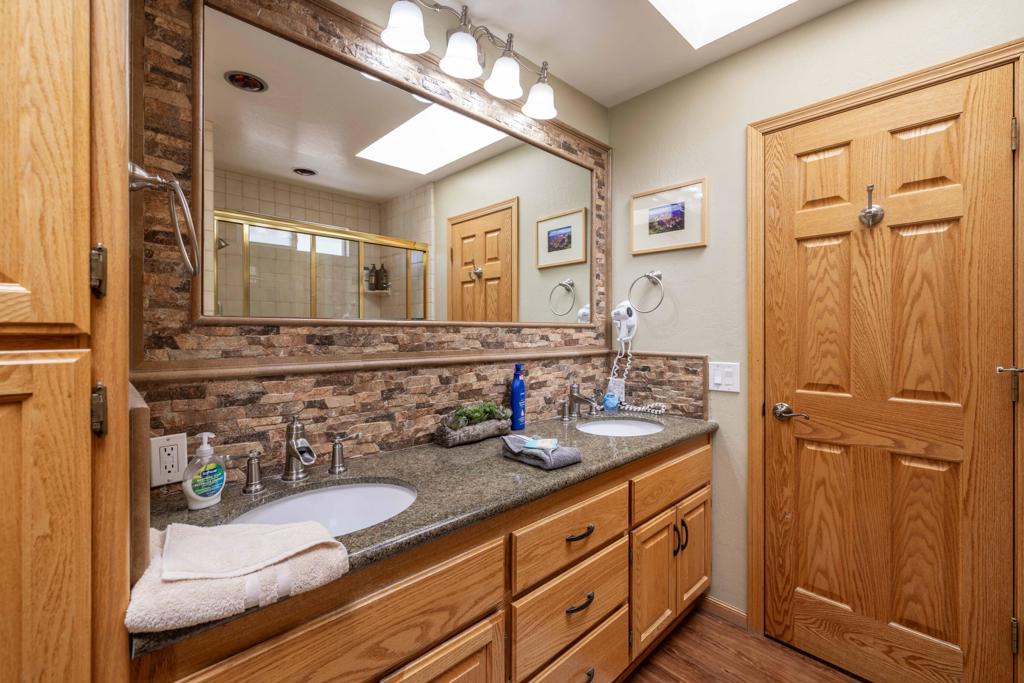 127 Stony Creek Property Photo 29