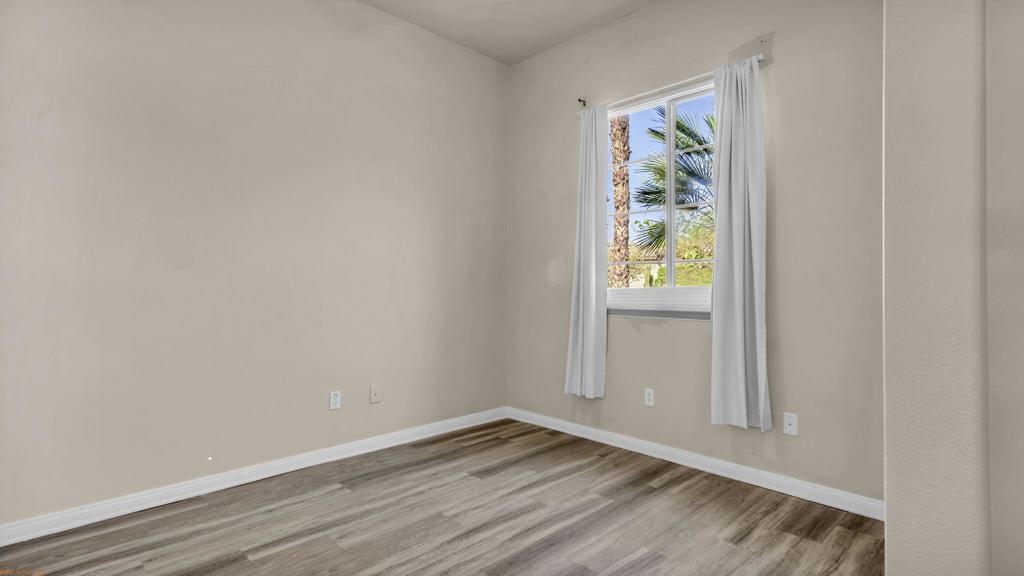 39838 Calle Coche Property Photo 3