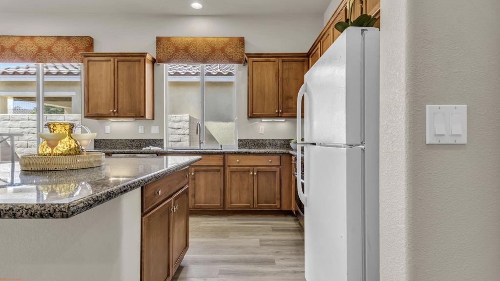 39838 Calle Coche Property Photo 5