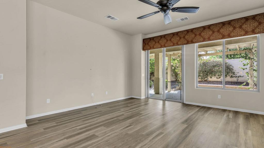 39838 Calle Coche Property Photo 11