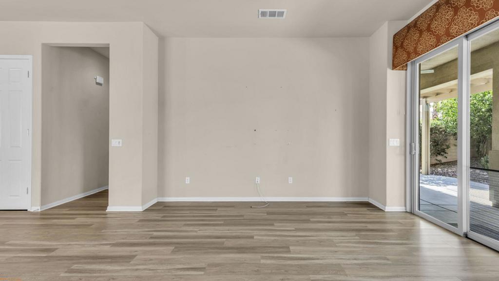 39838 Calle Coche Property Photo 12