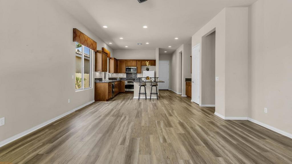 39838 Calle Coche Property Photo 13
