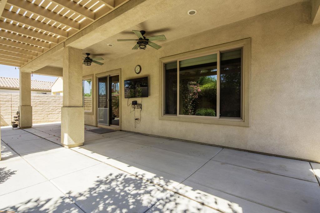 39838 Calle Coche Property Photo 33