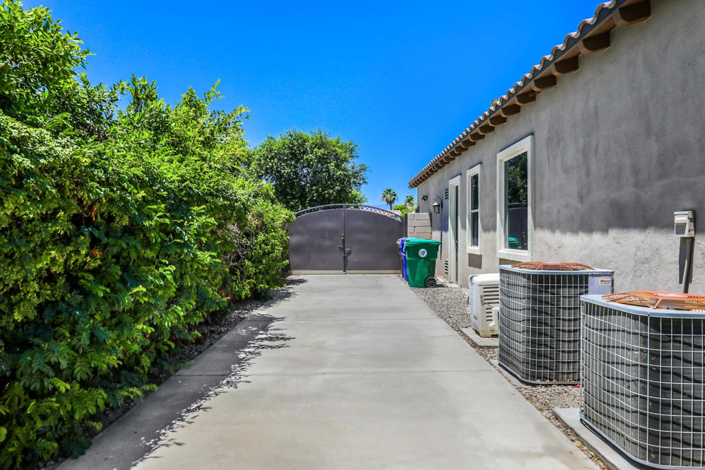 48794 Pear Street Property Photo 16