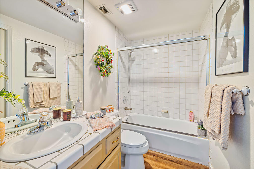 68700 Panorama Road Property Photo 4
