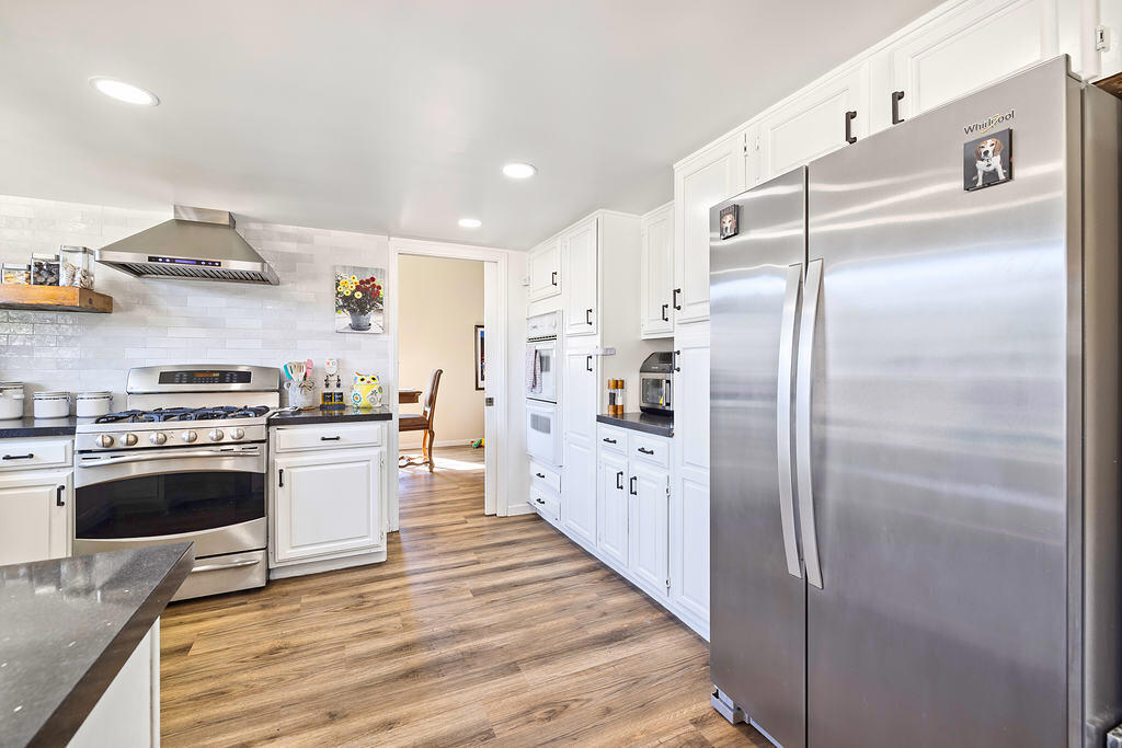68700 Panorama Road Property Photo 8