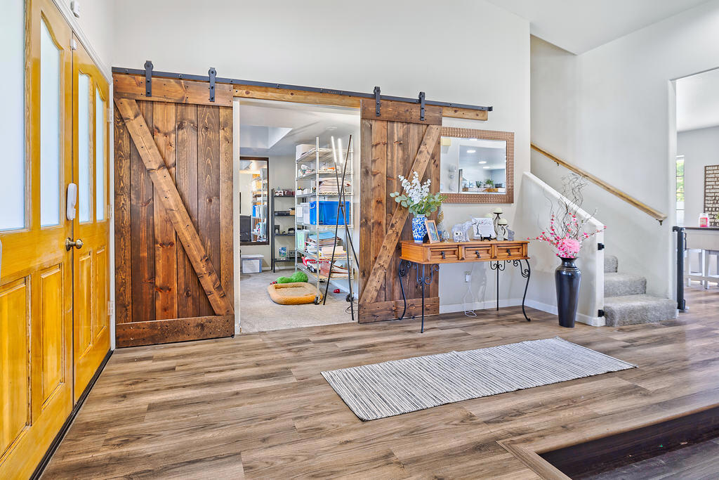 68700 Panorama Road Property Photo 11