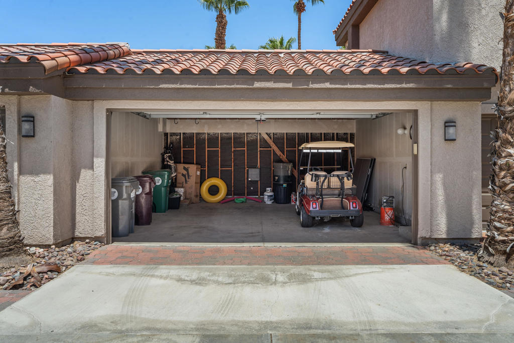 55458 Laurel Property Photo 4