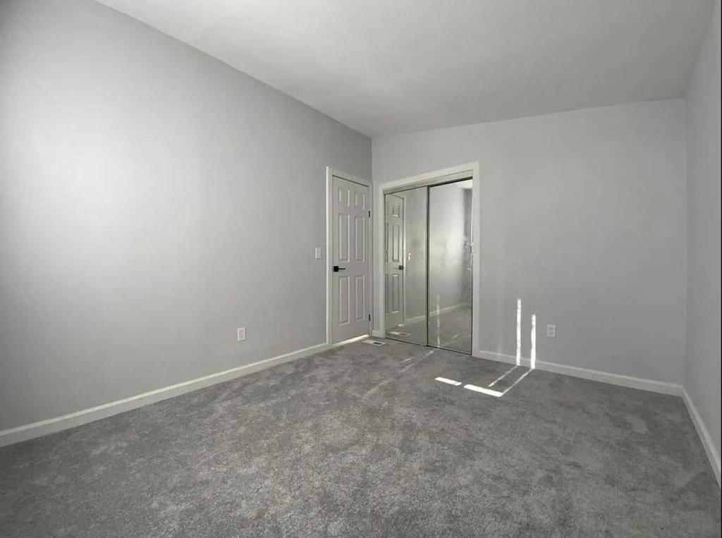 2865 Treadwell Boulevard Property Photo 11