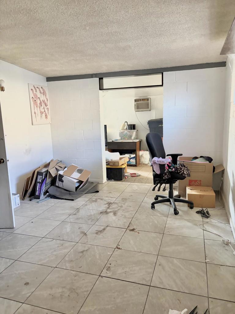 67070 San Mateo Property Photo 15