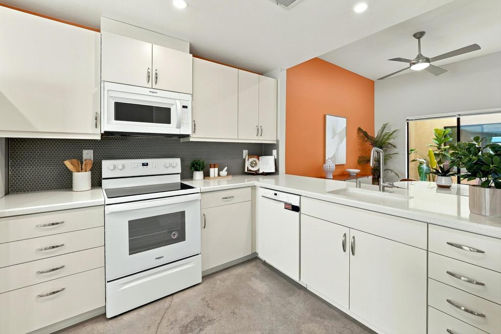 72302 Merry Vale Way Property Photo 13