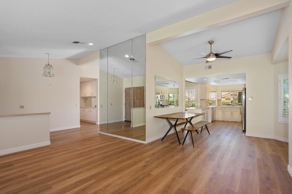 44210 Mariposa Court Property Photo 14
