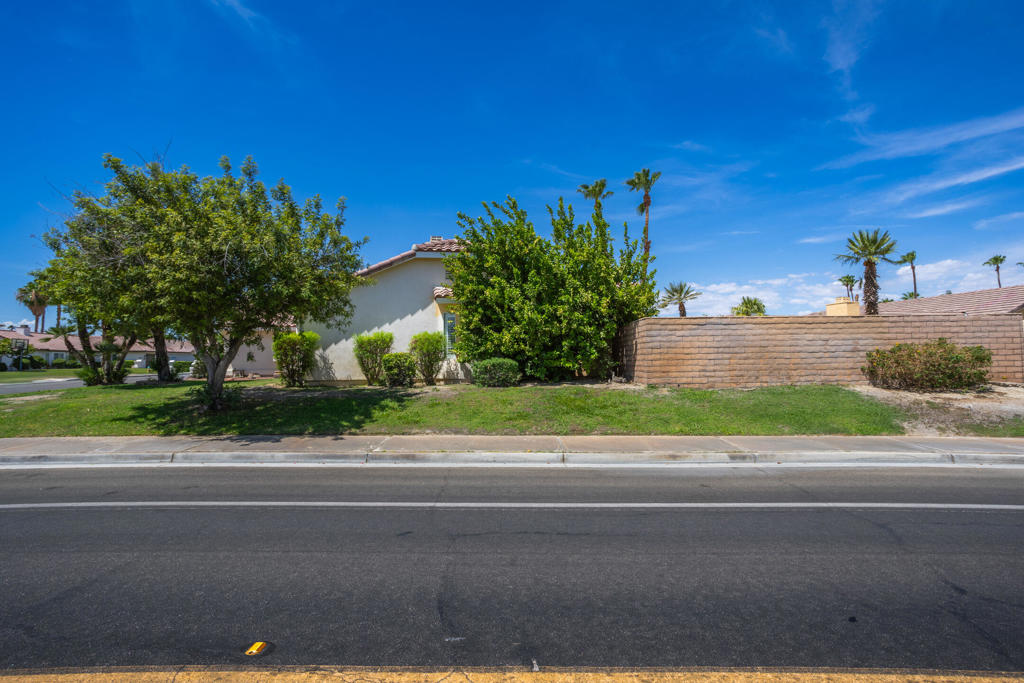 44210 Mariposa Court Property Photo 43