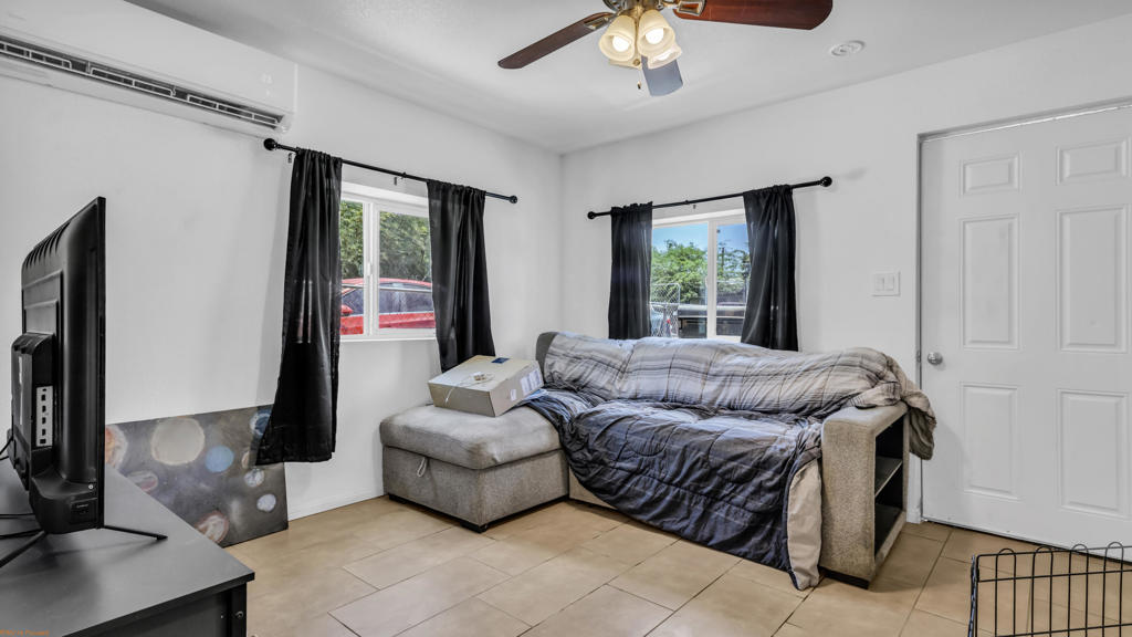 84058 Leyte Avenue Property Photo 8