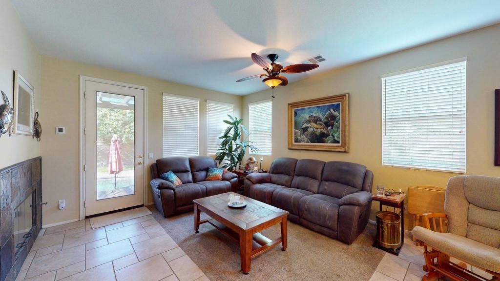 37771 Castleford Street Property Photo 17