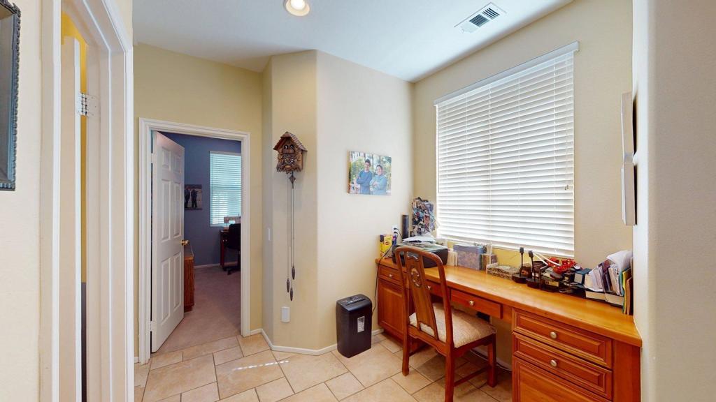 37771 Castleford Street Property Photo 39
