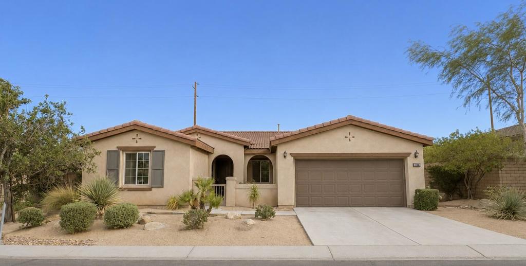 73895 Mondrian Place Property Photo 1